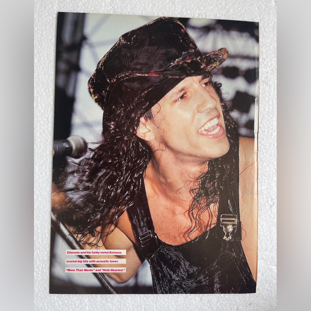 Extreme’s Gary Cherone Pinup